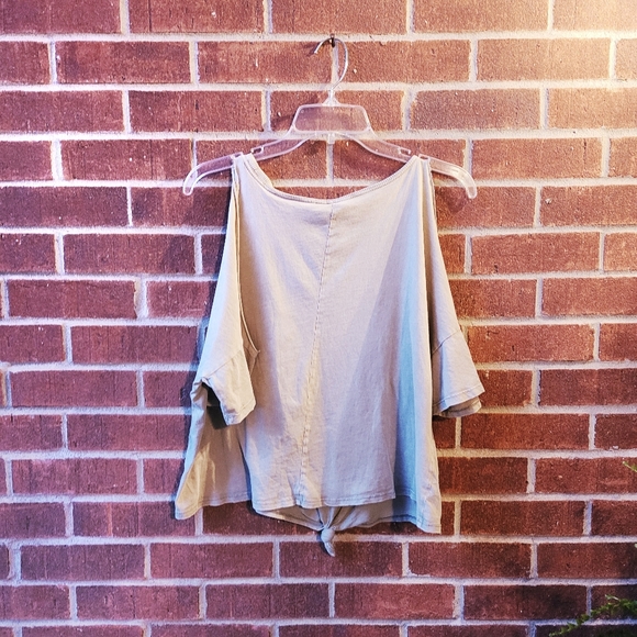 Others Follow Cold Shoulder Ruffled Blouse - Picture 3 of 3